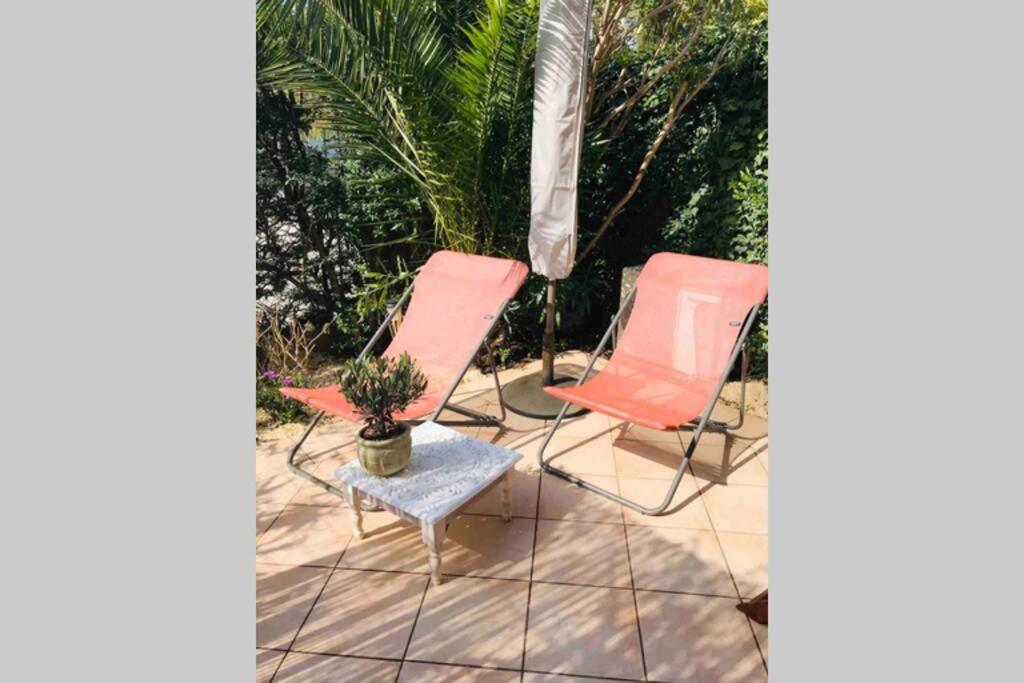 La Petite Pinede Studio Climatise Proche Plage Sanary-sur-Mer Zewnętrze zdjęcie
